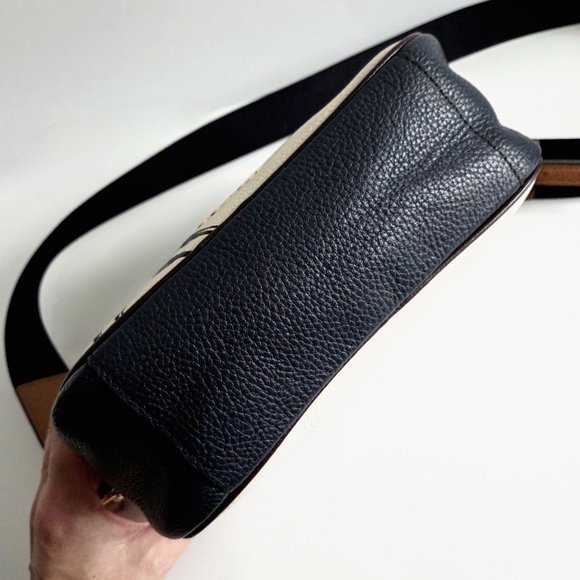 Coach × Marvel Jes Crossbody / Shoulder Bag With Hang Tag, Excellent Condition - Picture 13 of 16